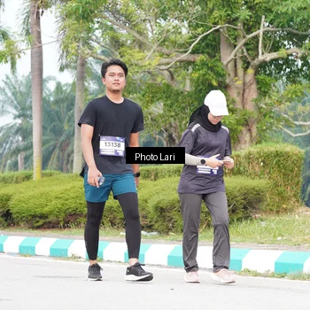 Runner Photo 7310670