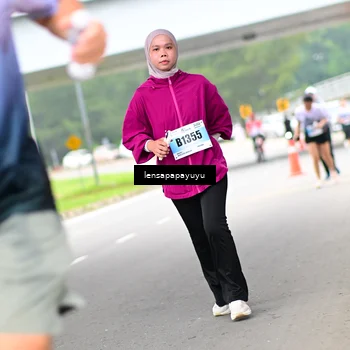 Runner Photo 7310672