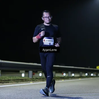 Runner Photo 7310685