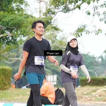 Runner Photo 7310708