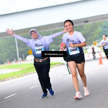 Runner Photo 7310713