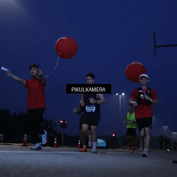 Runner Photo 7310721