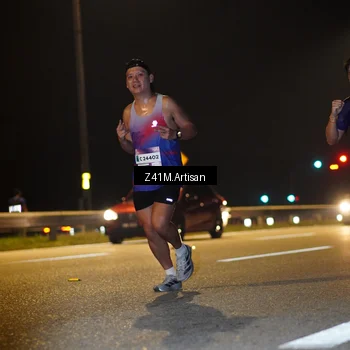Runner Photo 7310729