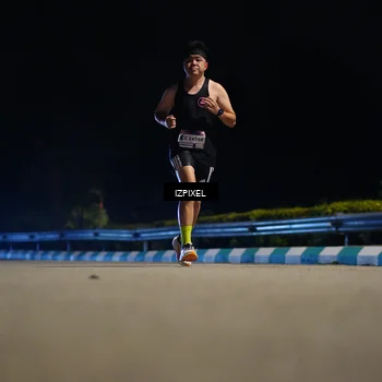 Runner Photo 7310754