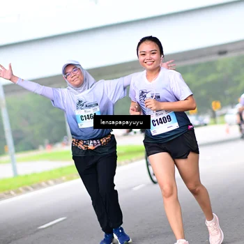 Runner Photo 7310792