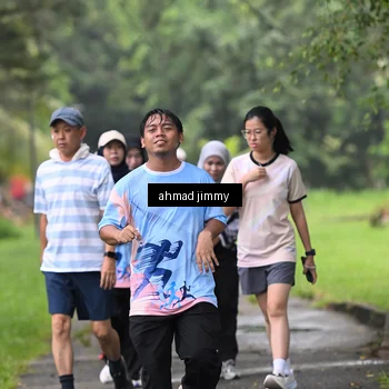 Runner Photo 7310795
