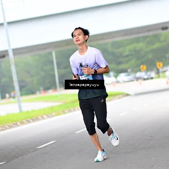Runner Photo 7310801