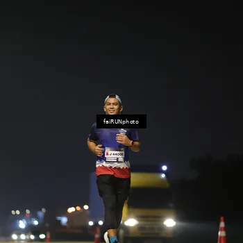 Runner Photo 7310808