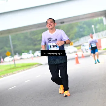 Runner Photo 7310810