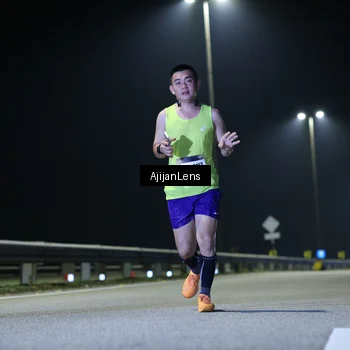 Runner Photo 7310824