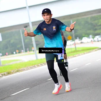 Runner Photo 7310829