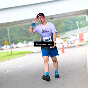 Runner Photo 7310867