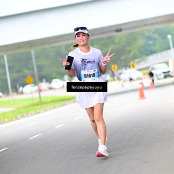 Runner Photo 7310870
