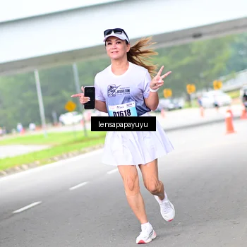 Runner Photo 7310887