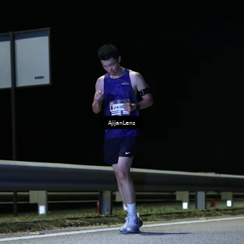 Runner Photo 7310888