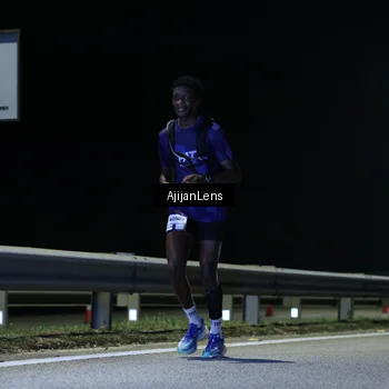 Runner Photo 7310894