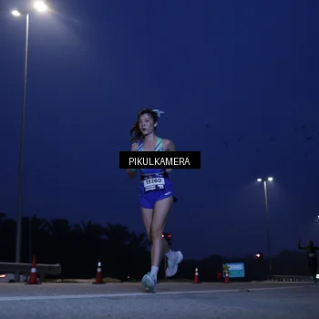 Runner Photo 7310899