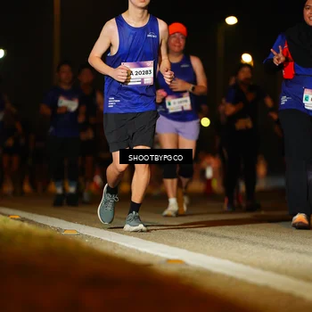 Runner Photo 7310903