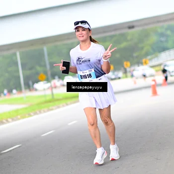 Runner Photo 7310906
