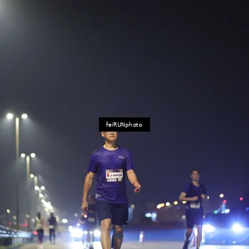 Runner Photo 7310923