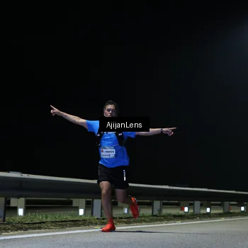 Runner Photo 7310931