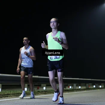 Runner Photo 7310934