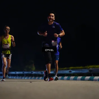 Runner Photo 7310959
