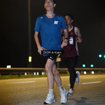 Runner Photo 7310979