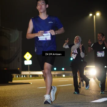 Runner Photo 7311007
