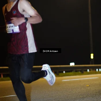 Runner Photo 7311023
