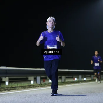 Runner Photo 7311026