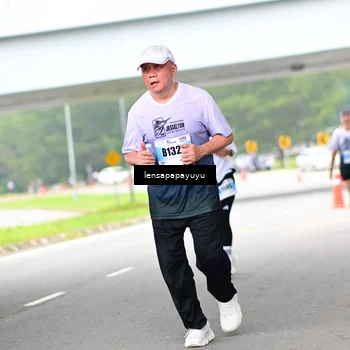 Runner Photo 7311064