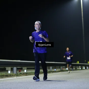 Runner Photo 7311078