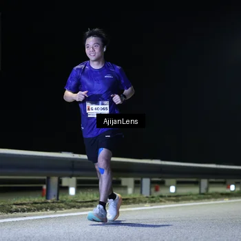 Runner Photo 7311100