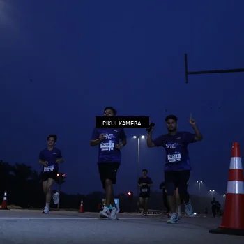 Runner Photo 7311132