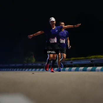 Runner Photo 7311180