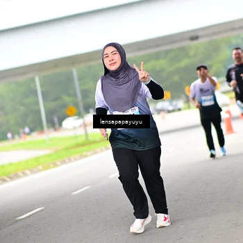 Runner Photo 7311332