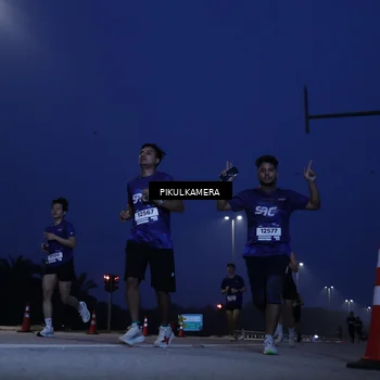 Runner Photo 7311339