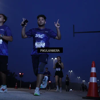 Runner Photo 7311344