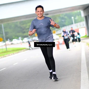 Runner Photo 7311345