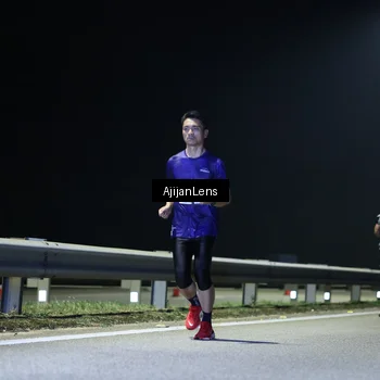Runner Photo 7311376