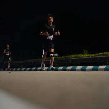 Runner Photo 7311385