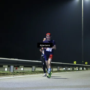 Runner Photo 7311388