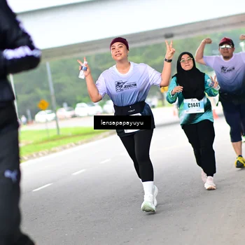 Runner Photo 7311403