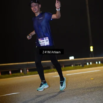 Runner Photo 7311417