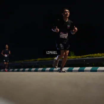 Runner Photo 7311463