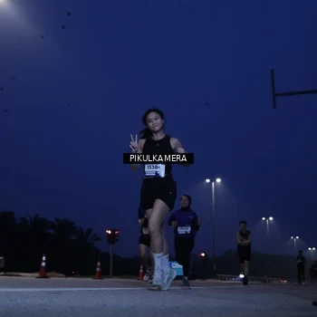 Runner Photo 7311477