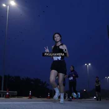 Runner Photo 7311480