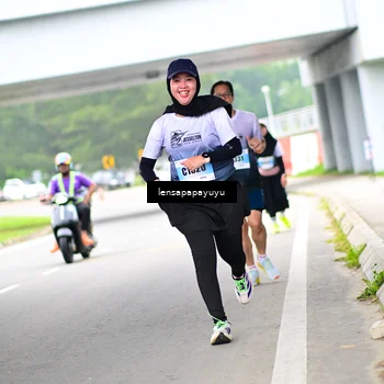 Runner Photo 7311494