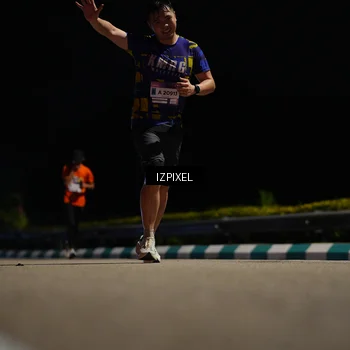 Runner Photo 7311773
